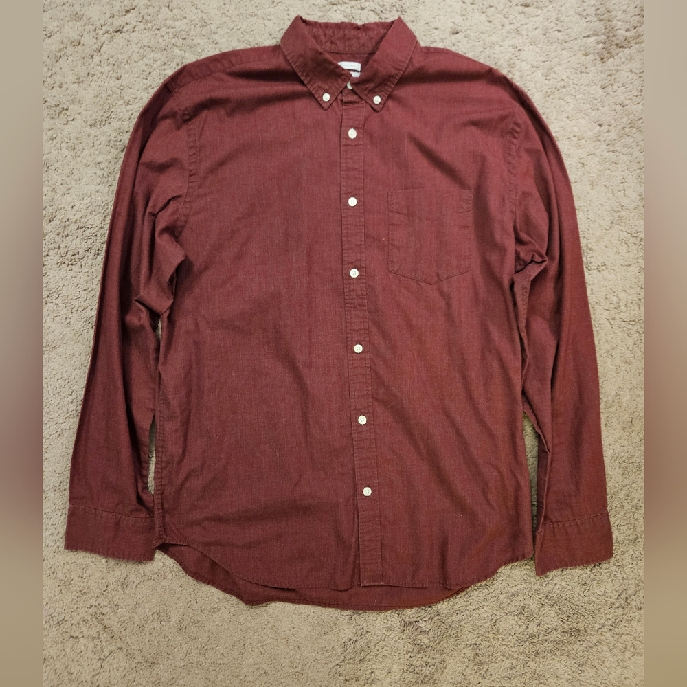 Old Navy Men's Maroon Casual Button-Down Shirt
